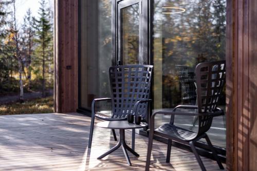 Joikun Lumo by Hi Yllas in Akaslompolo Joikun Lumo by Hi Yllas in Akaslompolo