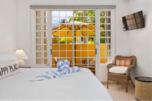 Tropical Suite for Two in Humacao Tropical Suite for Two in Humacao