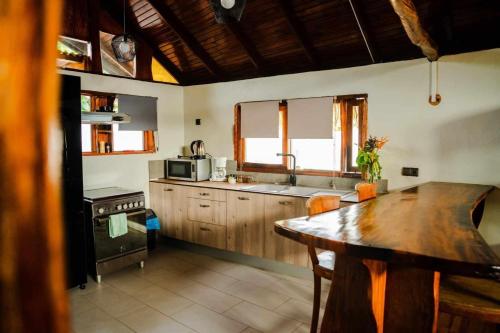 مطبخ, Faré Vanira Vairao (Fare Vanira Vairao) in ماتيتي مطبخ, Faré Vanira Vairao (Fare Vanira Vairao) in ماتيتي