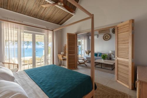 شرفة/ تراس, منتجع وسبا كوتون باي (Cotton Bay Resort & Spa) in Pointe Coton شرفة/ تراس, منتجع وسبا كوتون باي (Cotton Bay Resort & Spa) in Pointe Coton