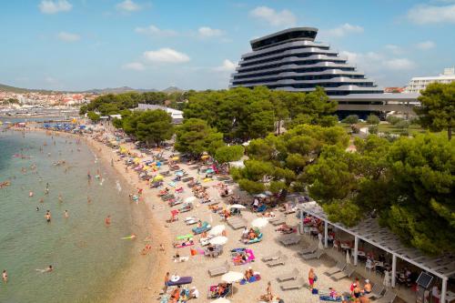 شاطئ, Hotel Olympia Sky in فوديس شاطئ, Hotel Olympia Sky in فوديس