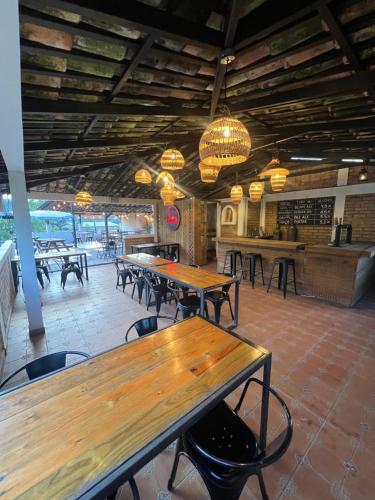 Jardin Cafe Hotel & Restaurant in Gracias Jardin Cafe Hotel & Restaurant in Gracias