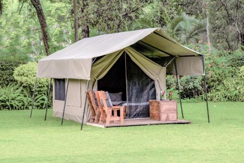 Africa Safari Rift Valley Camping in Tarangire Africa Safari Rift Valley Camping in Tarangire