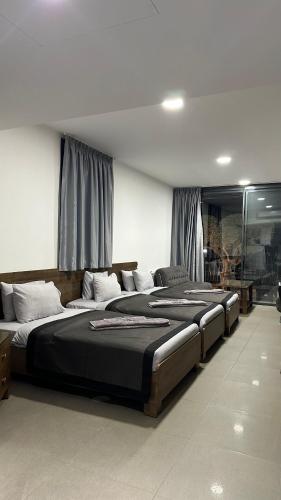 Grey escape apartments in Hraiche Grey escape apartments in Hraiche