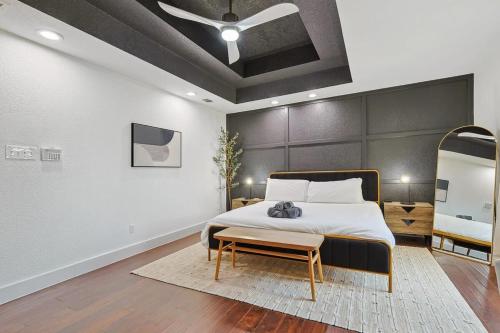 Best of Carrollton - Luxury Pool Hot tub Games in Plano (Texas) Best of Carrollton - Luxury Pool Hot tub Games in Plano (Texas)