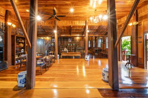 Athithara Homestay near Wat Phutthaisawan Temple Athithara Homestay near Wat Phutthaisawan Temple