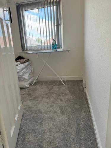 3 bedroom cosy home in Birmingham in Oldbury 3 bedroom cosy home in Birmingham in Oldbury