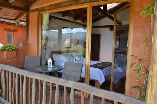 ระเบียง/ชานเรือน, Ilatoa Lodge in ตุมบาโก ระเบียง/ชานเรือน, Ilatoa Lodge in ตุมบาโก