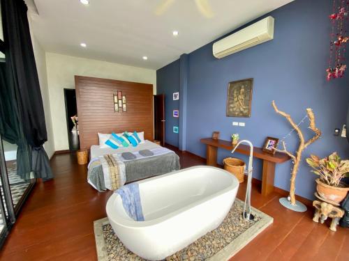 Ko Samui Seaview pool villa Philippa with car near Laem Sor Pagoda Ko Samui Seaview pool villa Philippa with car near Laem Sor Pagoda