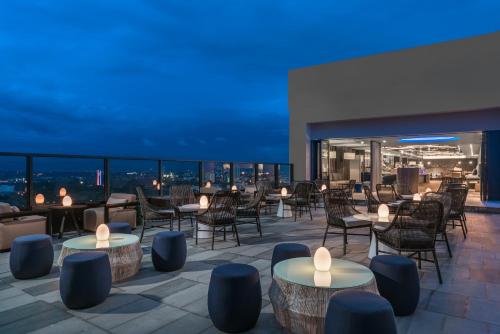 Bar/Lounge, Seda Vertis North in Manilla Bar/Lounge, Seda Vertis North in Manilla
