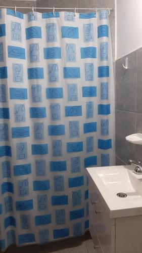 Moderno monoambiente in 리산드로 데 라 토레 Moderno monoambiente in 리산드로 데 라 토레