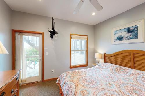 Somethin' Fishy #28-6