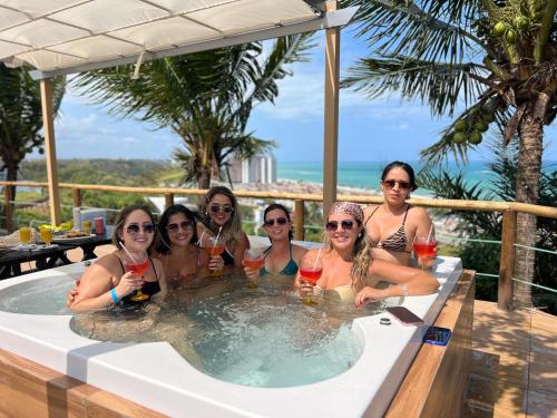 Hot tub, Pousada Paradise Vista do Atlantico in Sao Jorge Hot tub, Pousada Paradise Vista do Atlantico in Sao Jorge