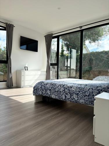Deerpark Villa Six Bed Four Bathrooms Sleeps Sixteen in Cashel Deerpark Villa Six Bed Four Bathrooms Sleeps Sixteen in Cashel