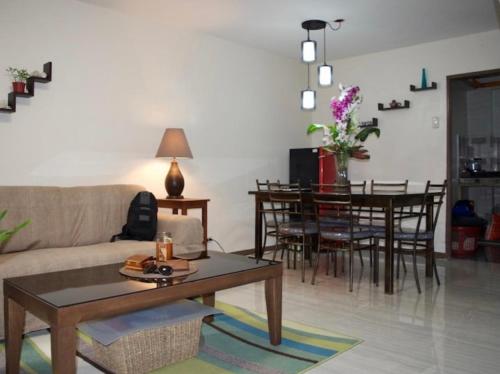 Craig and Marys Cozy Stay in Clark Freeport Zone Craig and Marys Cozy Stay in Clark Freeport Zone