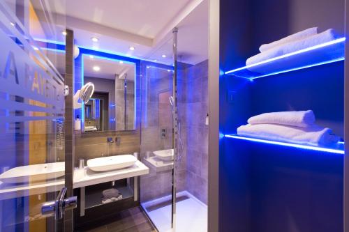 Fürdőszoba, Best Western Plus La Fayette Hotel et SPA in Epinal Fürdőszoba, Best Western Plus La Fayette Hotel et SPA in Epinal