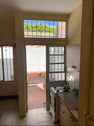 m² 1 spavaća soba, 1 privatna kupaonica Kuća u Mercedes
(La casita de Morgan) in Mercedes m² 1 spavaća soba, 1 privatna kupaonica Kuća u Mercedes
(La casita de Morgan) in Mercedes