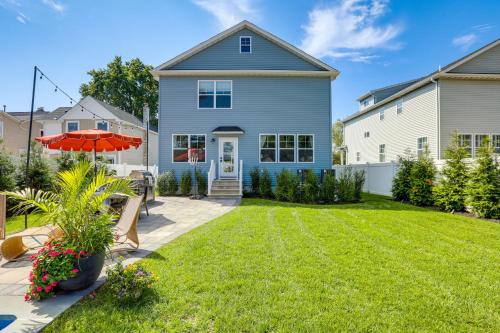 Sleek Long Branch Vacation Rental with Pool and Patio! in Long Branch Sleek Long Branch Vacation Rental with Pool and Patio! in Long Branch