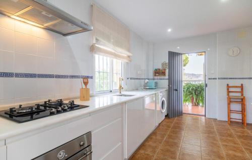 Konyha, Awesome Home In Villanueva Del Rio Y M in Tocina Konyha, Awesome Home In Villanueva Del Rio Y M in Tocina