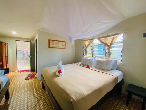 Max"s beachside homestay in Pulau Waya Max"s beachside homestay in Pulau Waya