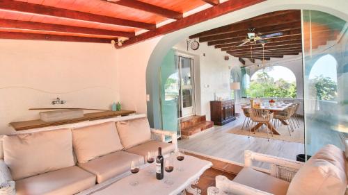 Balcony/terrace, Bellavista PS 10P by CARLOSFERIEN in Altomira Balcony/terrace, Bellavista PS 10P by CARLOSFERIEN in Altomira