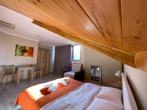 8 rooms in Mtskheta 8 rooms in Mtskheta