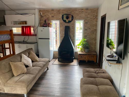 Los Fernández (Los Fernandez) in Jaureguiberry Los Fernández (Los Fernandez) in Jaureguiberry