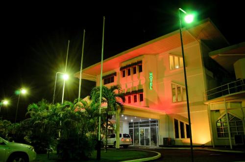 Vue extérieure, The Golden Truly Hotel & Casino in Paramaribo Vue extérieure, The Golden Truly Hotel & Casino in Paramaribo