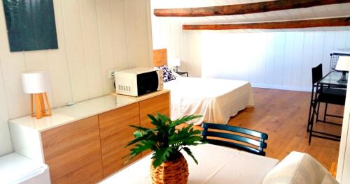 Facilities, Habitaciones centricas en Tarrega in Tarrega Facilities, Habitaciones centricas en Tarrega in Tarrega