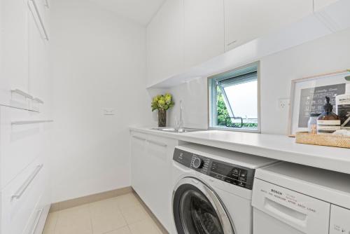 Modern Luxuries Guesthouse in Berowra Modern Luxuries Guesthouse in Berowra
