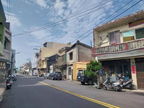 西濱休息站旁 in Da-an District 西濱休息站旁 in Da-an District