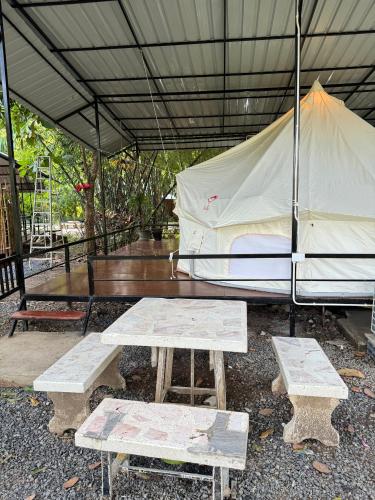 NP โฮมสเตย์ นอนเต็นท์ติดแอร์ near Ched Sao Noi Waterfall National Park NP โฮมสเตย์ นอนเต็นท์ติดแอร์ near Ched Sao Noi Waterfall National Park