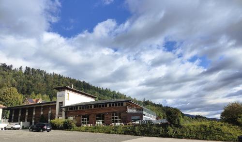 Utvendig, Le Relais de la Croisée (Le Relais de la Croisee) in Boudevilliers Utvendig, Le Relais de la Croisée (Le Relais de la Croisee) in Boudevilliers