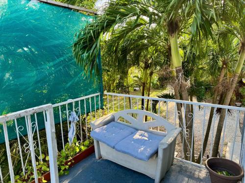 Private Rooms at Miami Centrally Located with free Parking in North Miami Private Rooms at Miami Centrally Located with free Parking in North Miami