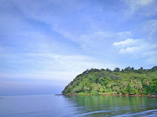 This photo about Lomtalay Resort Trat shared on HyHotel.com