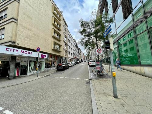 NEU Goldstadt wunderschönes 2 Zimmer Apartament Schlössle Zentrum Pforzheim (NEU Goldstadt wunderschones 2 Zimmer Apartament Schlossle Zentrum Pforzheim) in Pforzheim NEU Goldstadt wunderschönes 2 Zimmer Apartament Schlössle Zentrum Pforzheim (NEU Goldstadt wunderschones 2 Zimmer Apartament Schlossle Zentrum Pforzheim) in Pforzheim