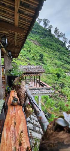 Homestay Huyền Thoại Cao Nguyên Đá (Homestay Huyen Thoai Cao Nguyen Đa) in Quan Ba Homestay Huyền Thoại Cao Nguyên Đá (Homestay Huyen Thoai Cao Nguyen Đa) in Quan Ba