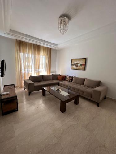 Luxueux appt jardin de Carthage in Jardins De Carthage Luxueux appt jardin de Carthage in Jardins De Carthage