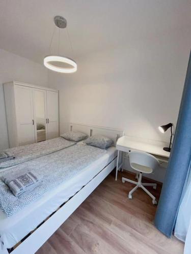 Oktogon cabin with balcony