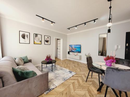 صالة مشتركة/ منطقة التلفزيون, Apartament Diamond in شيستوشوا صالة مشتركة/ منطقة التلفزيون, Apartament Diamond in شيستوشوا