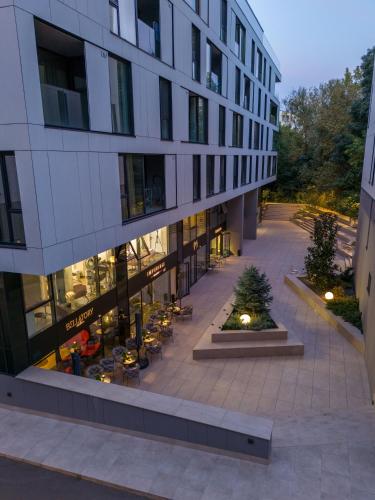 Win Herastrau - Luxury Jungle Vibes 2BR Apartment - Private Parking