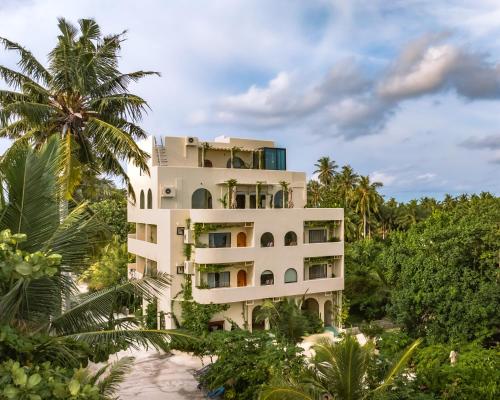 Exterior view, Isla Retreat in Goidhoo Atoll Exterior view, Isla Retreat in Goidhoo Atoll