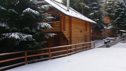 This photo about Gostynniy Dvir shared on HyHotel.com