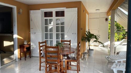 Villa Tropicale Evasion in Baie-Mahault Villa Tropicale Evasion in Baie-Mahault