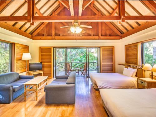 Ishigaki Seaside Hotel in Kabira Bay Ishigaki Seaside Hotel in Kabira Bay