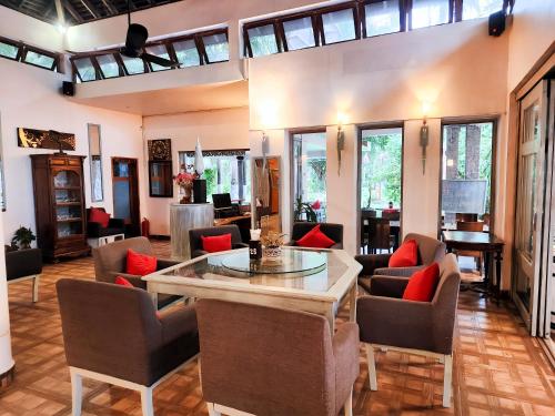 Nataya Round House Coral Bay Resort in Prek Ampil Area Nataya Round House Coral Bay Resort in Prek Ampil Area