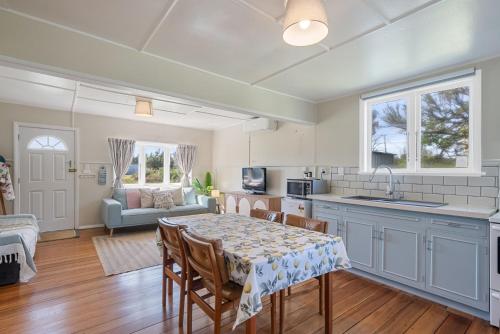 ทัศนียภาพภายนอกโรงแรม, Foxton Breeze - Foxton Beach Holiday Home in ฟ็อกซ์ตัน บีช ทัศนียภาพภายนอกโรงแรม, Foxton Breeze - Foxton Beach Holiday Home in ฟ็อกซ์ตัน บีช