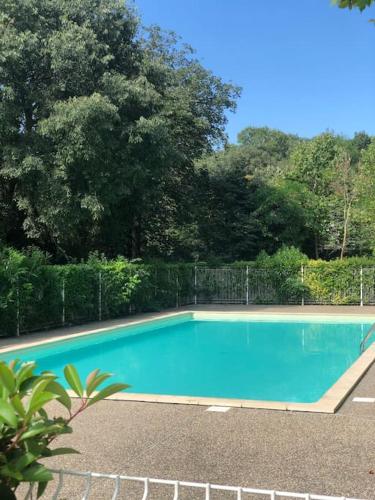 Le Fronton - Confortable T2 - Piscine in Avenue de Fronton Le Fronton - Confortable T2 - Piscine in Avenue de Fronton