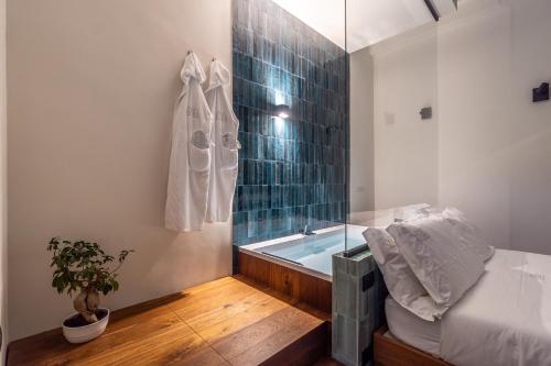 Palazzo Italia Suites in Liberta Palazzo Italia Suites in Liberta