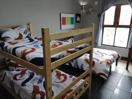 Mile Crunchers Backpackers & Hostelling in Mossel Bay Mile Crunchers Backpackers & Hostelling in Mossel Bay